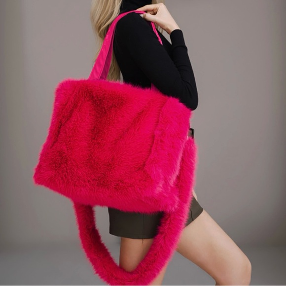 Handbags - Vibrant Pink Faux Fur Tote Bag